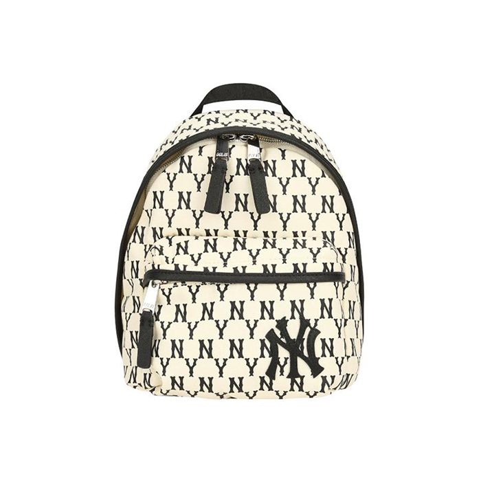 Đặc điểm nổi bật Balo MLB Newyork Yankees Monogram Mini M&agrave;u Trắng